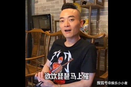 阿浩舅舅三兄弟吃瓜视频,揭秘家族吃瓜趣事