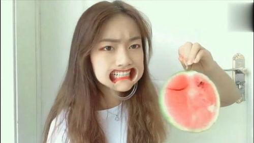 吃瓜嘴唇的视频大全,趣味横生的瞬间集锦