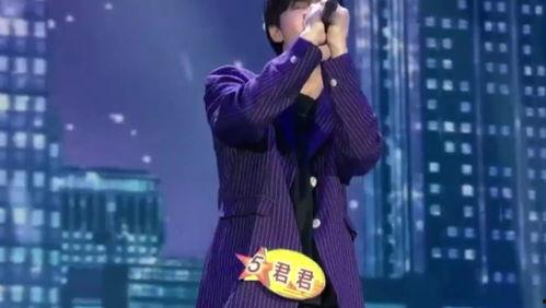 张杰内场吃瓜视频是真的吗,真相揭秘还是网络炒作？