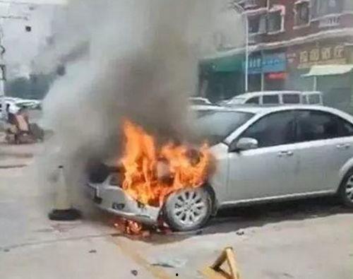 救火现场吃瓜视频大全播放,揭秘救火现场吃瓜视频大全