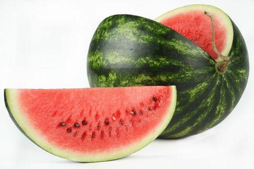 吃瓜解渴视频在线观看,跟着吃瓜解渴视频在线畅享清凉时光