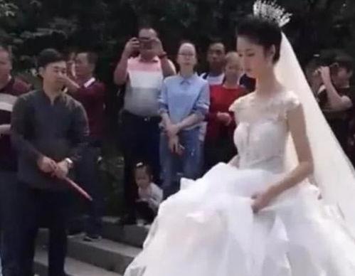 连云港新娘吃瓜视频,一场网络热议的婚礼瞬间