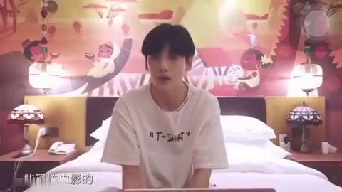 吃瓜配音女声视频,揭秘吃瓜配音女声的趣味瞬间