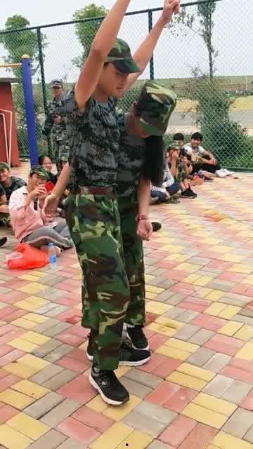 教官吃瓜群众视频播放网站,揭秘热门视频网站背后的故事